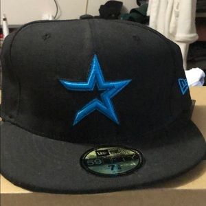 Black and Blue New Era hat